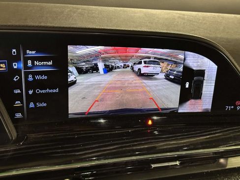 Certified 2022 Cadillac Escalade ESV Sport w/ Touring Package AWD/4WD image 26