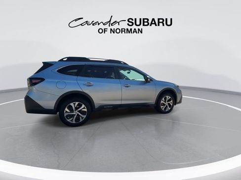 Used 2022 Subaru Outback Limited w/ Tech Package 2 AWD/4WD image 9