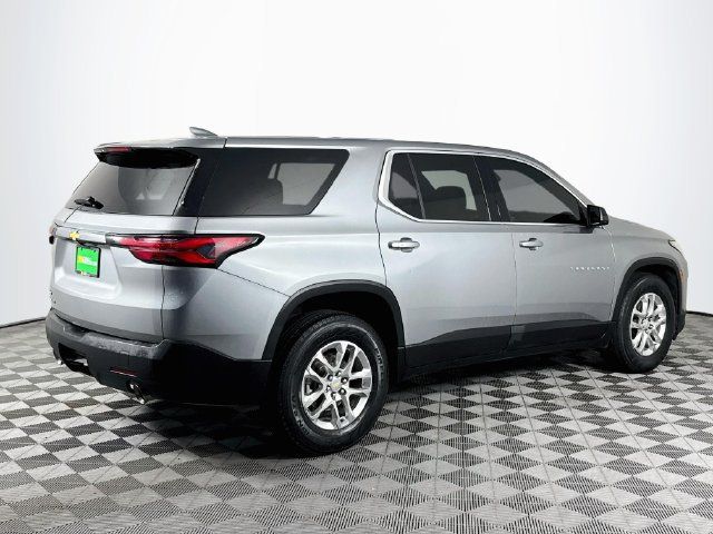 Used 2023 Chevrolet Traverse LS AWD/4WD image 8