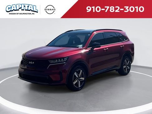 Used 2022 Kia Sorento S w/ Panoramic Sunroof Package FWD image 1