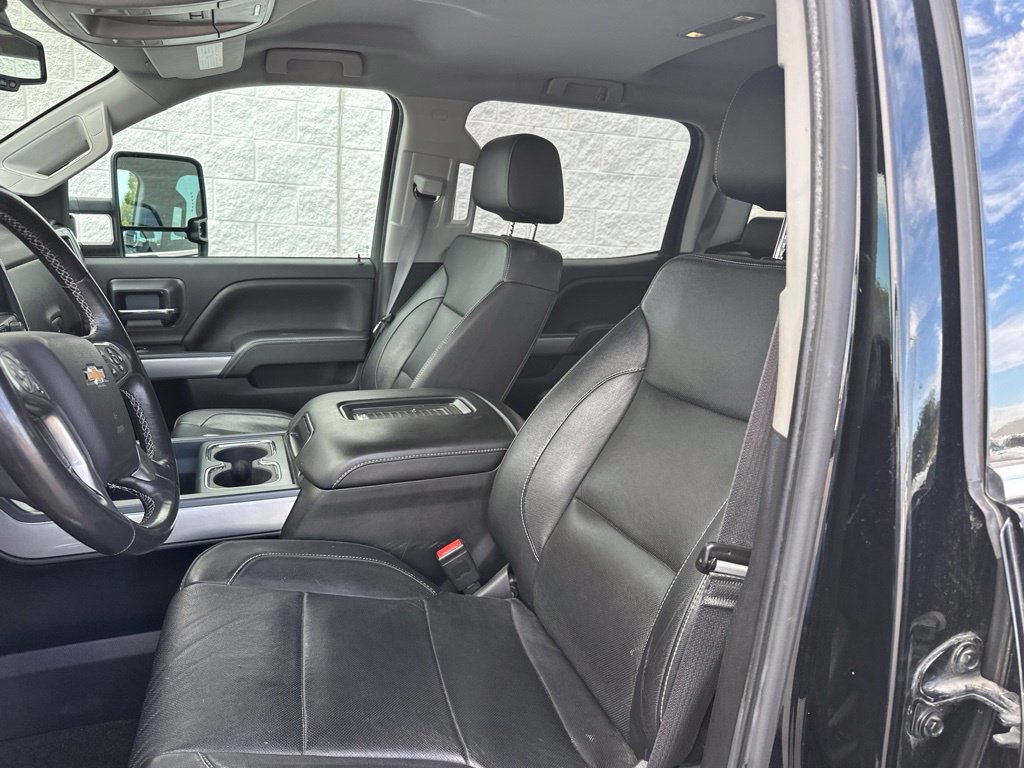 Used 2016 Chevrolet Silverado 2500 LTZ w/ Duramax Plus Package AWD/4WD image 8