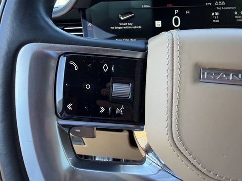 Used 2023 Land Rover Range Rover Long Wheelbase Autobiography image 27