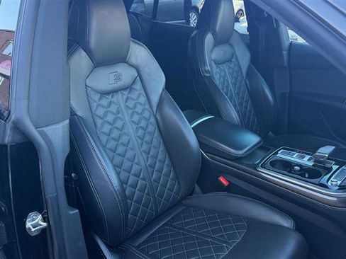 Used 2021 Audi SQ8 Premium Plus w/ SQ8 Black Optic Package image 12