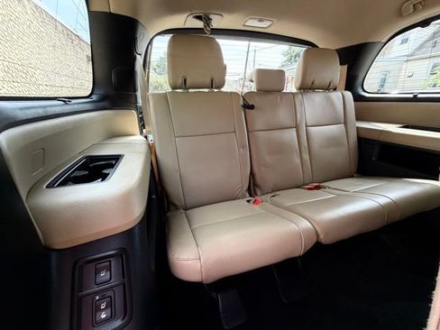Used 2016 Toyota Sequoia Limited w/ Safety & Convenience Package AWD/4WD image 24