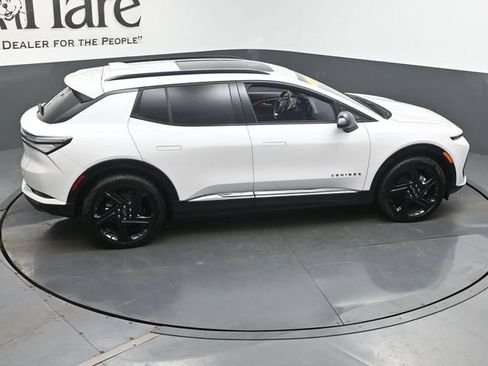 Used 2025 Chevrolet Equinox EV RS w/ Active Safety Package 3 FWD image 38