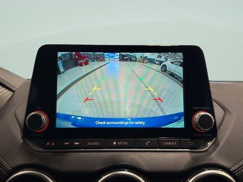 Used 2024 Nissan Sentra SV image 31