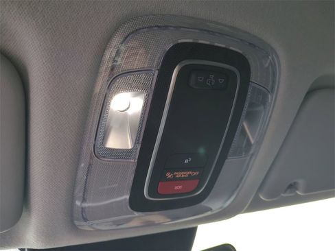 New 2026 Hyundai Kona SEL Premium image 23