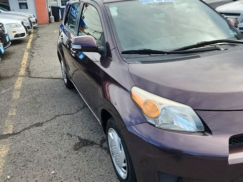 Used 2013 Scion xD FWD image 3