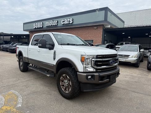 Used 2020 Ford F250 King Ranch image 3