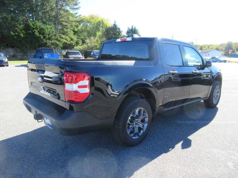 New 2025 Ford Maverick XLT w/ Equipment Group 301A image 5