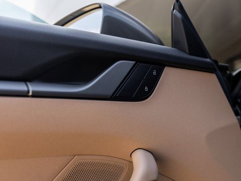 Certified 2024 Porsche 911 Carrera image 21