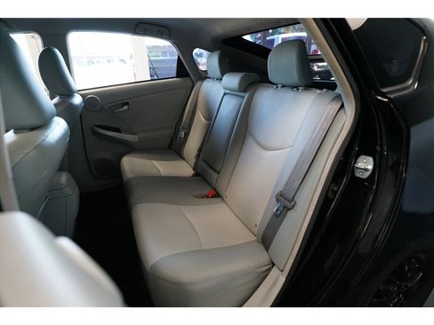 Used 2014 Toyota Prius Four image 12