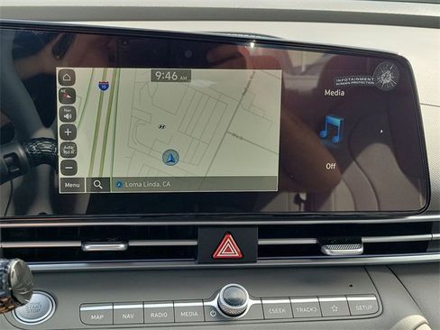 New 2025 Hyundai Elantra SEL image 12