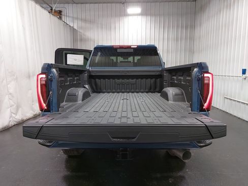 New 2026 GMC Sierra 3500 Denali Ultimate image 13