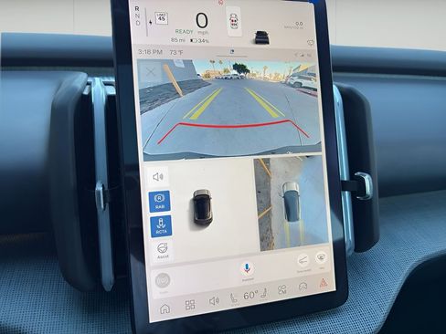 New 2026 Volvo EX30 Cross Country Ultra image 15