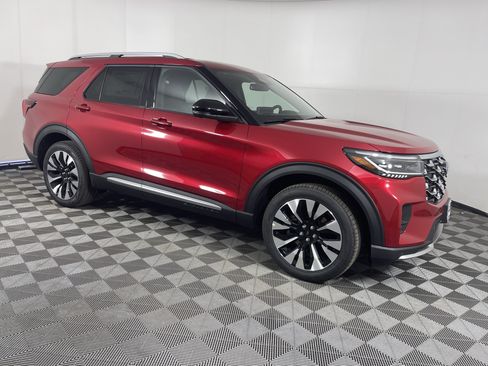 New 2026 Ford Explorer Platinum w/ LUX Leather Package AWD/4WD image 7