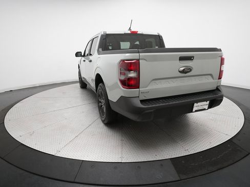 Used 2023 Ford Maverick XLT w/ Black Appearance Package image 32