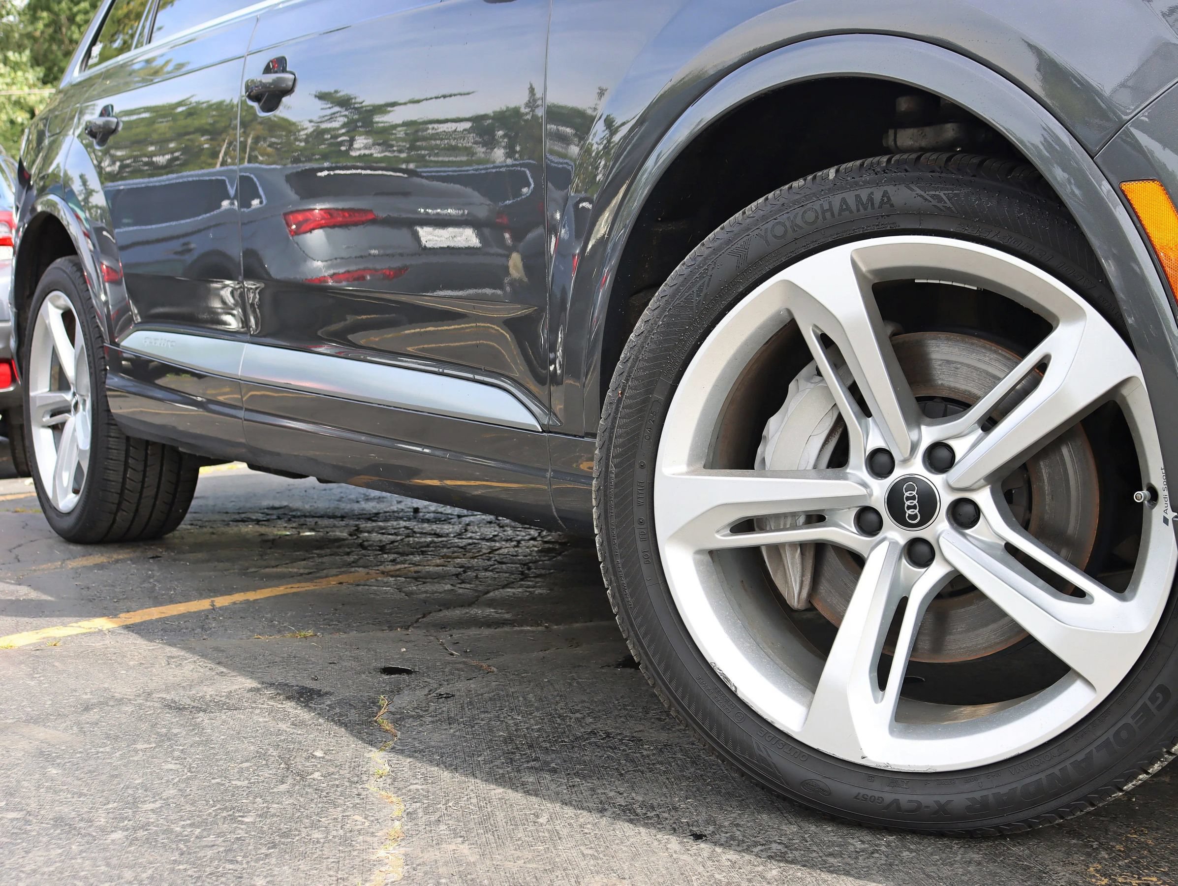 Used 2019 Audi Q7 3.0T Prestige AWD/4WD image 5