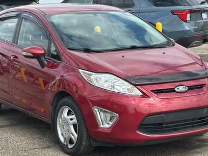 Used 2013 Ford Fiesta SE w/ Moon & Mood Pkg