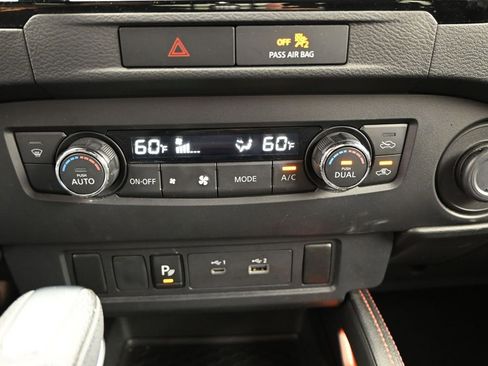 Used 2023 Nissan Frontier Pro-X w/ Technology Package RWD image 16