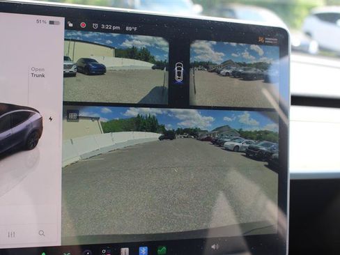 Used 2024 Tesla Model Y Long Range AWD/4WD image 22