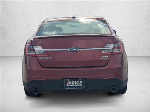 Used 2018 Ford Taurus SEL w/ Equipment Group 201A FWD image 6
