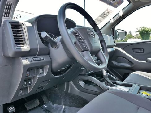 Used 2024 Nissan Frontier S w/ Technology Package AWD/4WD image 21
