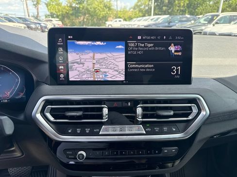 Used 2024 BMW X3 sDrive30i w/ Premium Package RWD image 15