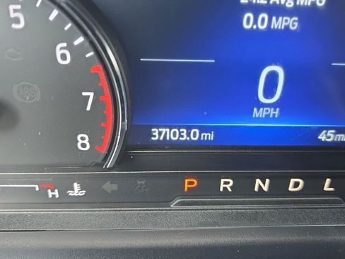 Used 2023 Ford Explorer Limited w/ Equipment Group 301A AWD/4WD image 7