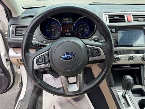 Used 2017 Subaru Outback 2.5i Limited AWD/4WD image 27