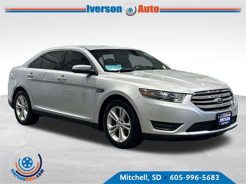 Used 2015 Ford Taurus SEL w/ Equipment Group 201A image 1