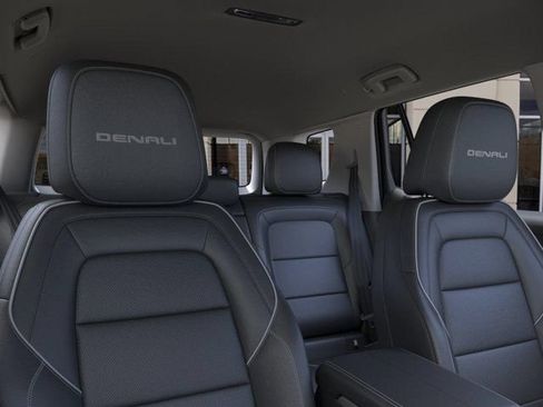 New 2026 GMC Terrain Denali w/ LPO, Black Badging Package AWD/4WD image 24