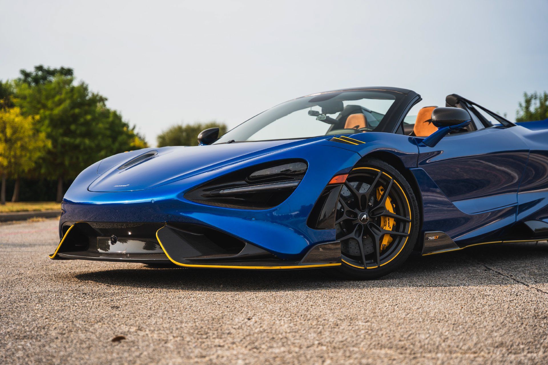 Used 2022 McLaren 765LT RWD image 7
