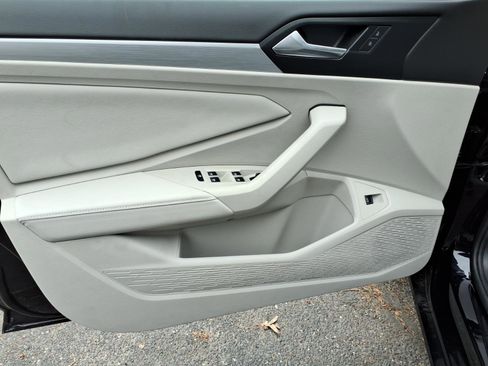 New 2026 Volkswagen Jetta S image 9
