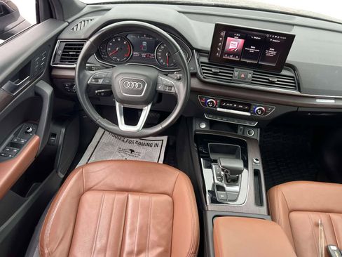 Used 2021 Audi Q5 Premium w/ Convenience Package image 14