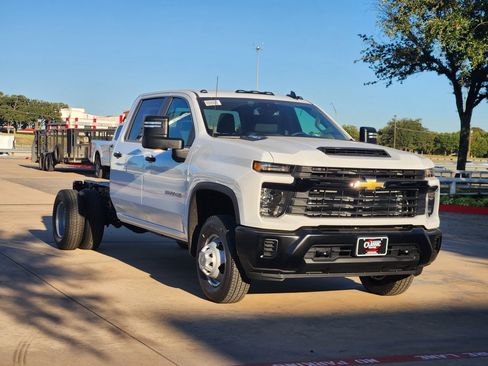 New 2026 Chevrolet Silverado 3500 W/T w/ WT Convenience Package image 2