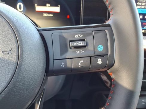 New 2026 Nissan Kicks SR w/ SR Premium Package FWD image 20