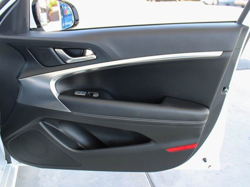 Used 2026 Genesis G70 2.5T RWD image 43