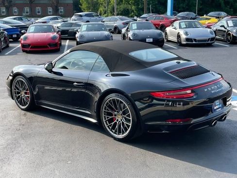 Used 2017 Porsche 911 Carrera 4S AWD/4WD image 48