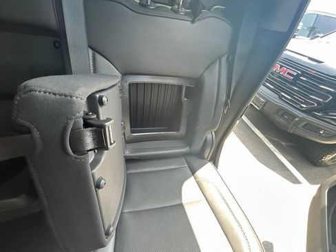 Used 2024 GMC Sierra 2500 Denali w/ Denali Reserve Package AWD/4WD image 40