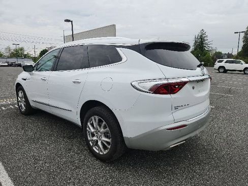 Used 2023 Buick Enclave Premium w/ Experience Buick Package AWD/4WD image 5