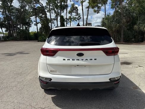 Used 2021 Kia Sportage S FWD image 4