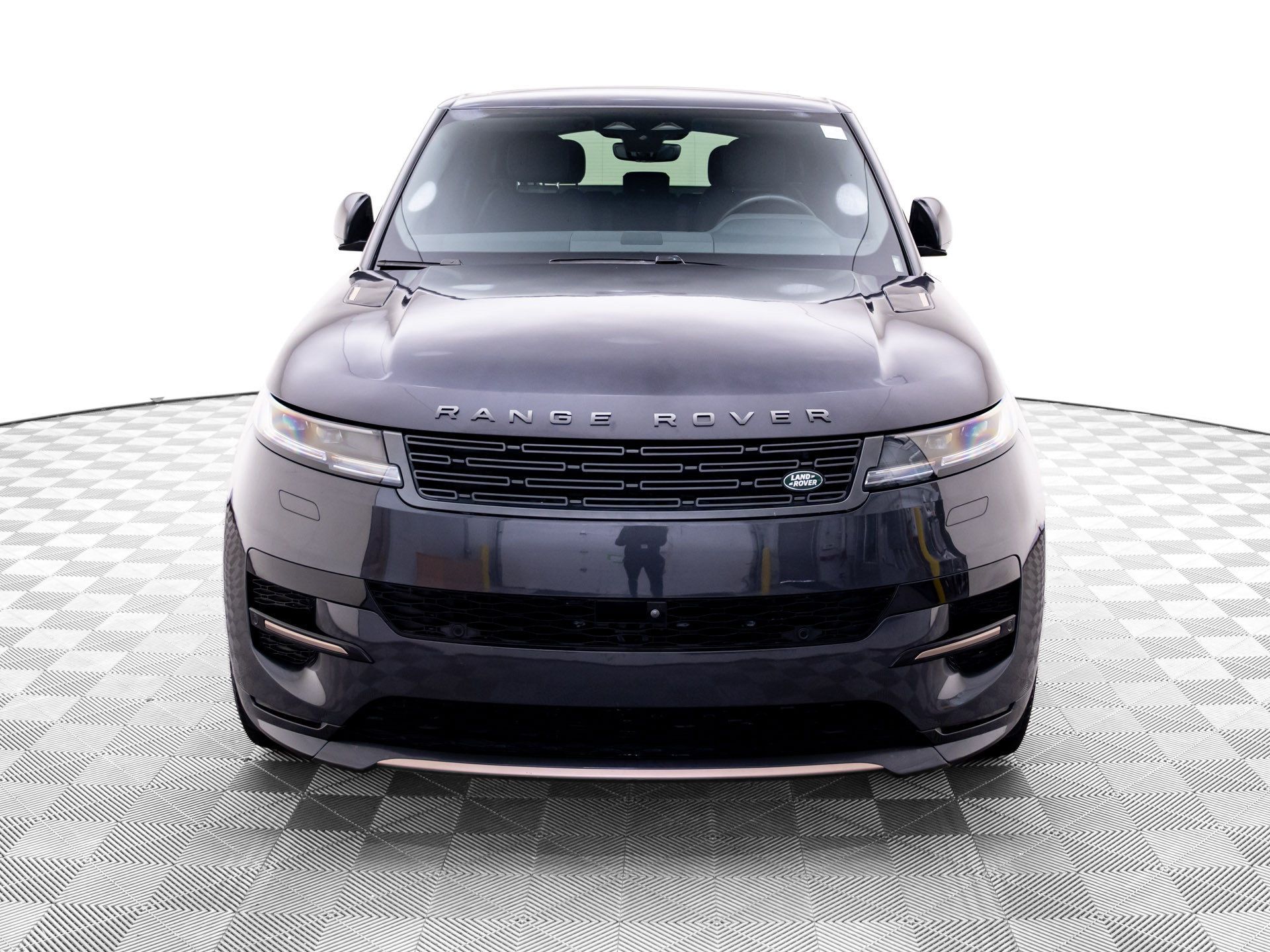 Used 2024 Land Rover Range Rover Sport Dynamic SE AWD/4WD image 8