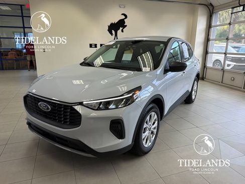 Certified 2026 Ford Escape Active FWD image 4