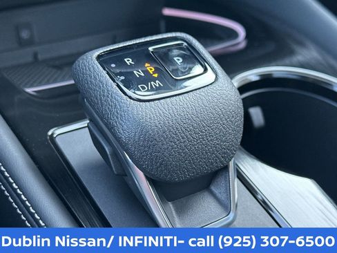 New 2026 Nissan Rogue Platinum w/ Tech Package AWD/4WD image 25