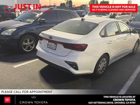 Used 2019 Kia Forte Sedan FWD image 3
