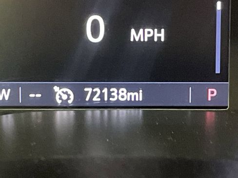 Used 2019 Chevrolet Colorado LT w/ Safety Package AWD/4WD image 12