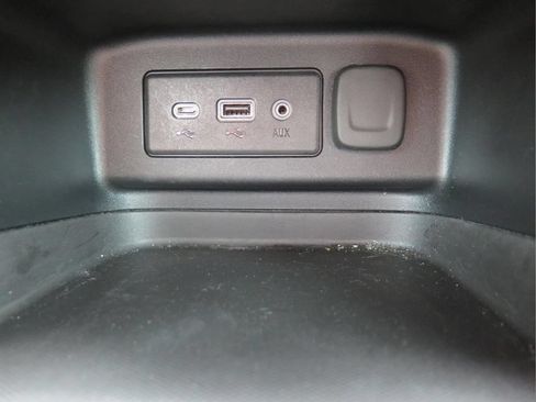 Used 2020 Chevrolet Equinox LT FWD image 14