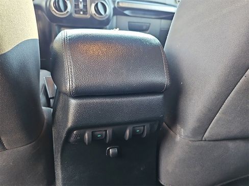 Used 2017 Jeep Wrangler Unlimited Sport image 20