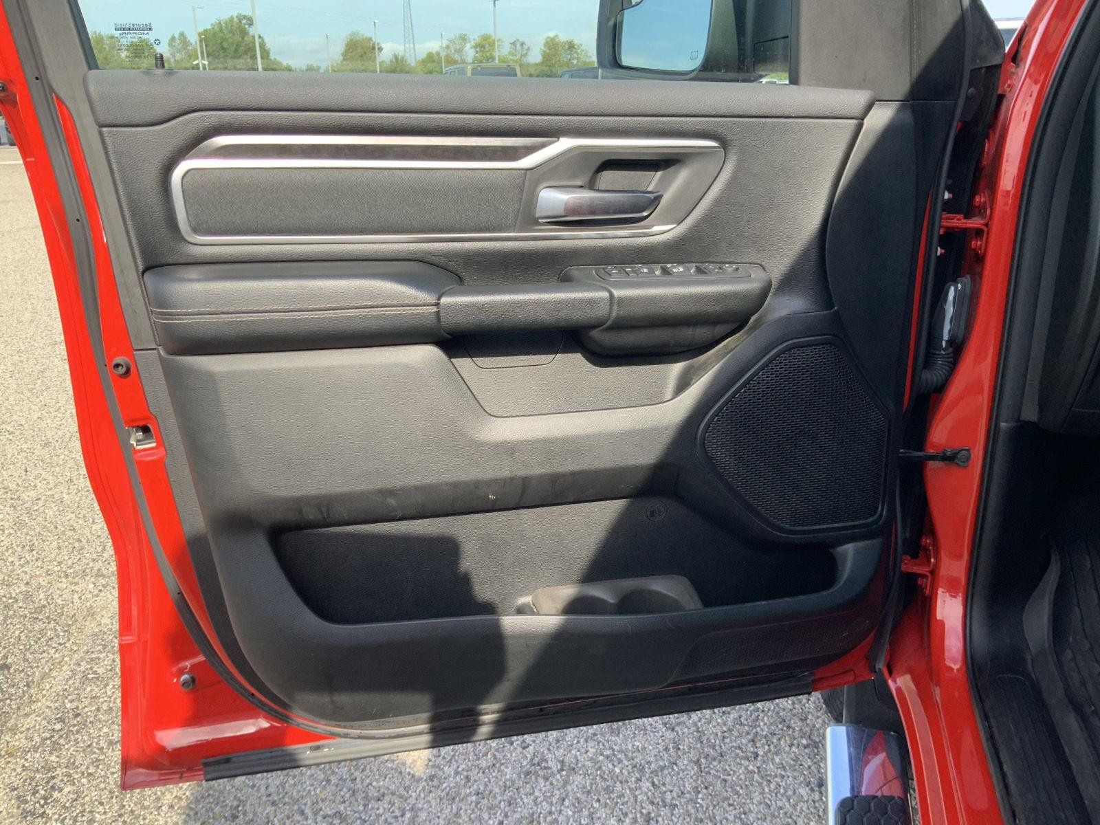 Used 2019 RAM 1500 Big Horn AWD/4WD image 19